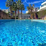 Exclusive & Luxury Penthouse In Cabopino With Stunning Sea Views - By Seitz Apartmets Апартаменты