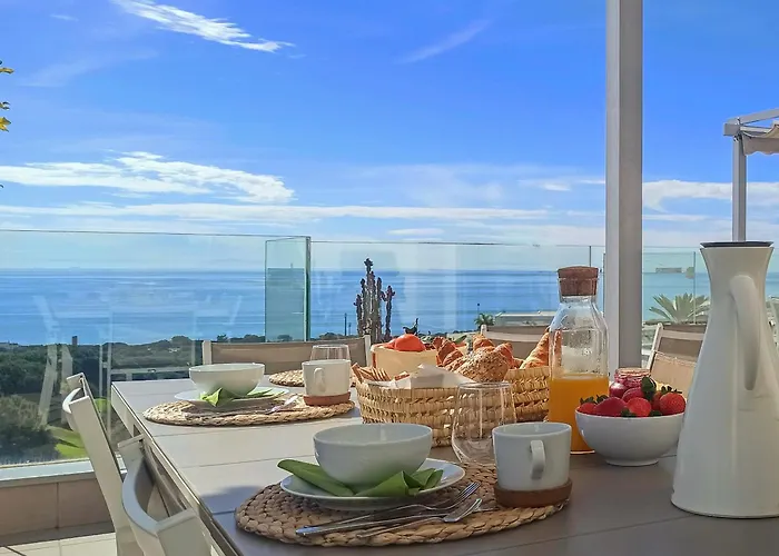 Exclusive & Luxury Penthouse In Cabopino With Stunning Sea Views - By Seitz Apartmets דירה *