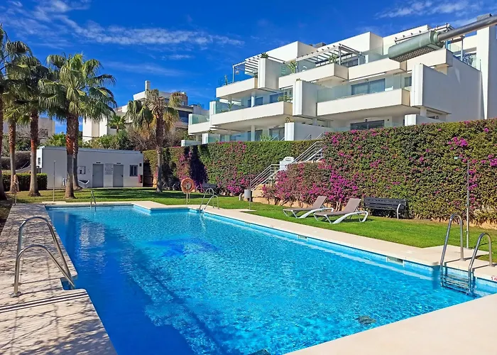 Exclusive & Luxury Penthouse In Cabopino With Stunning Sea Views - By Seitz Apartmets דירה מארבלה