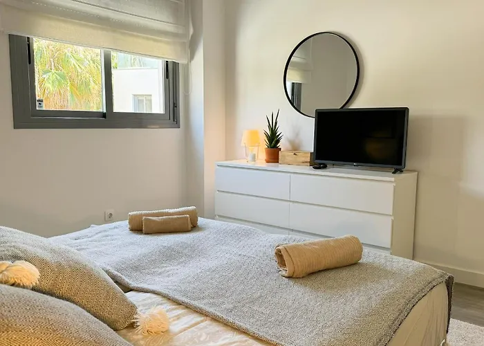 Exclusive & Luxury Penthouse In Cabopino With Stunning Sea Views - By Seitz Apartmets דירה *